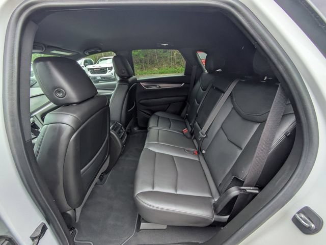 Used 2022 Cadillac XT5 Luxury AWD/4WD image 28