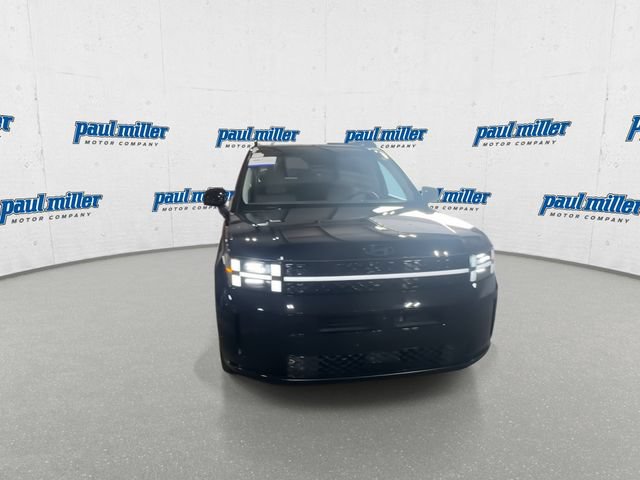 Used 2025 Hyundai Santa Fe Calligraphy AWD/4WD image 3