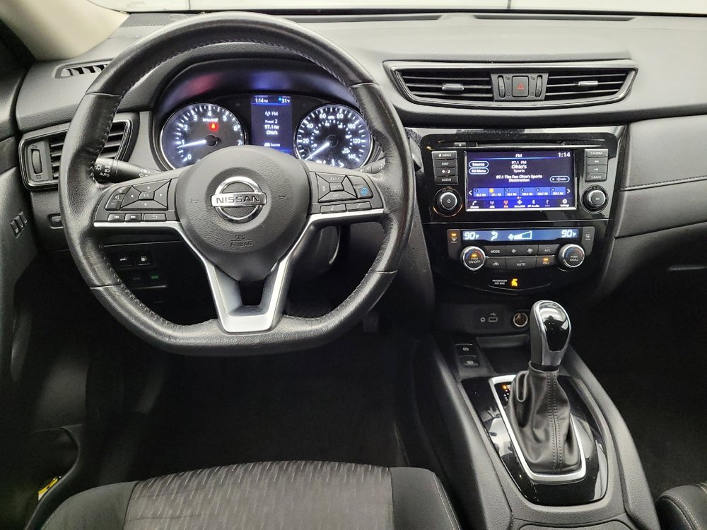 Used 2019 Nissan Rogue SV w/ Premium Package image 22