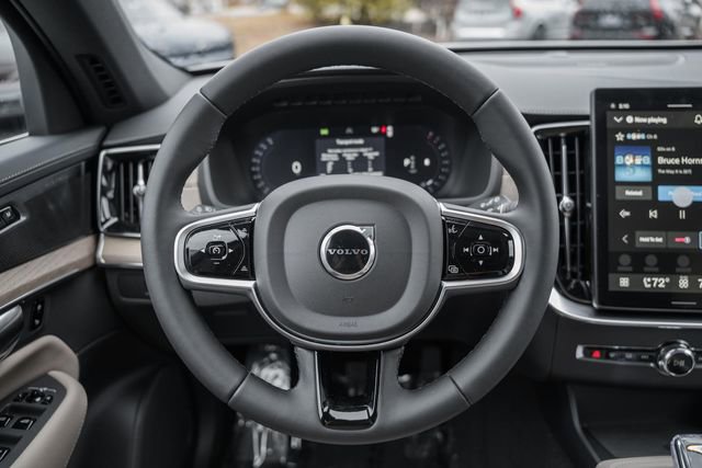 New 2026 Volvo XC90 B5 Ultra image 29