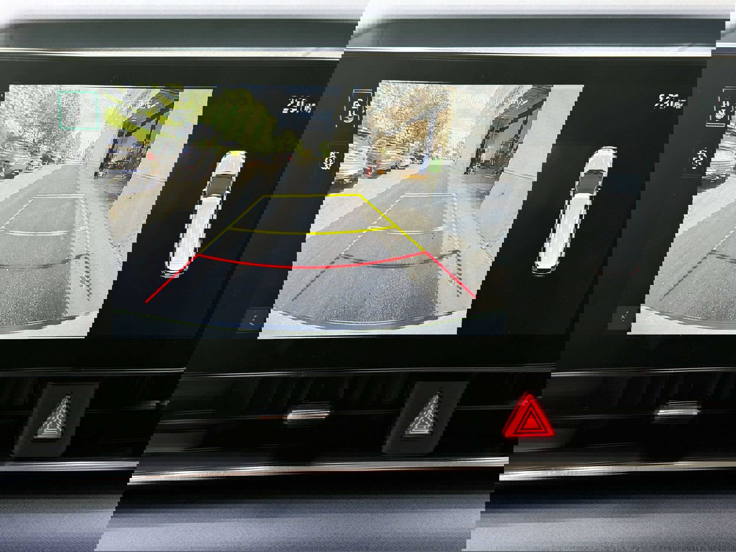 New 2025 Kia Carnival EX image 21