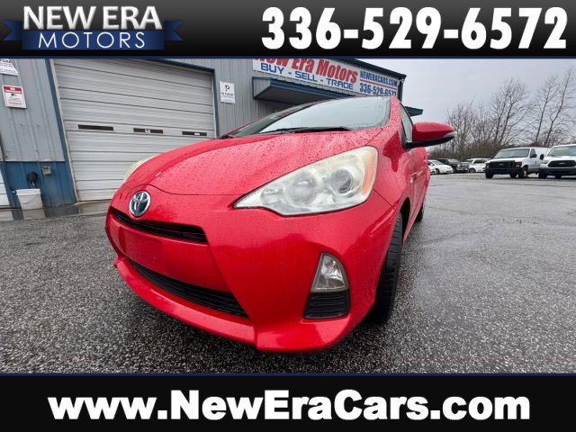 Used 2013 Toyota Prius C Two image 1