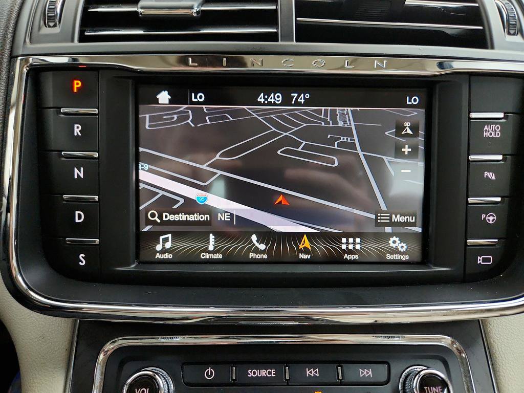Used 2018 Lincoln Continental Reserve AWD/4WD image 19