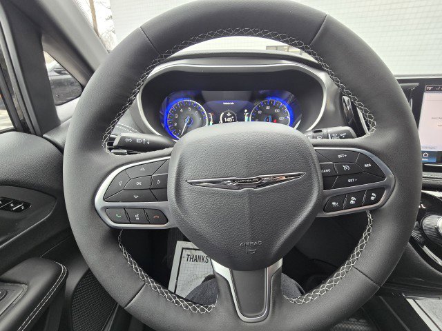 New 2026 Chrysler Pacifica Select image 18
