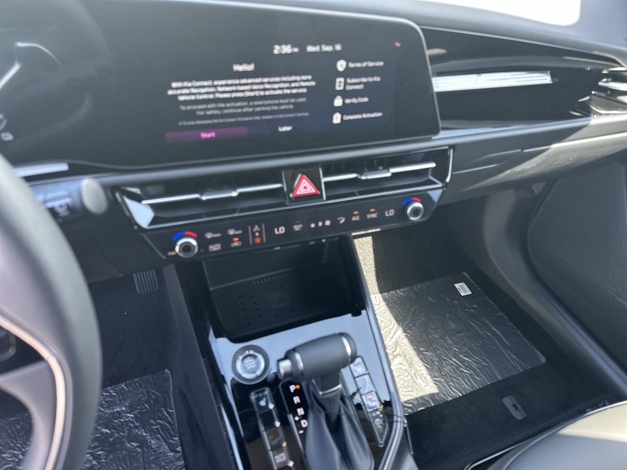 New 2026 Kia Niro EX FWD image 13