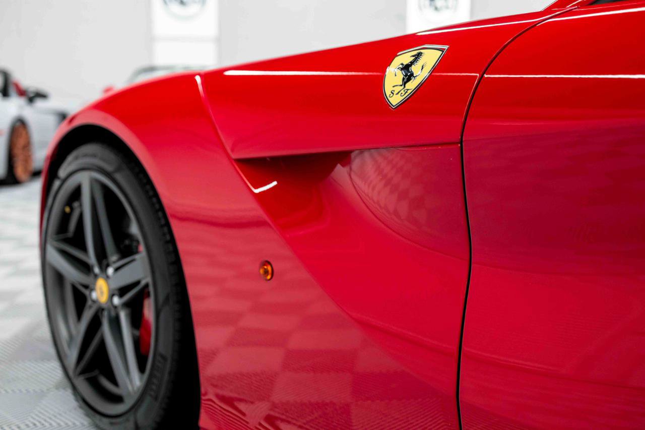 Used 2014 Ferrari F12 Berlinetta image 44