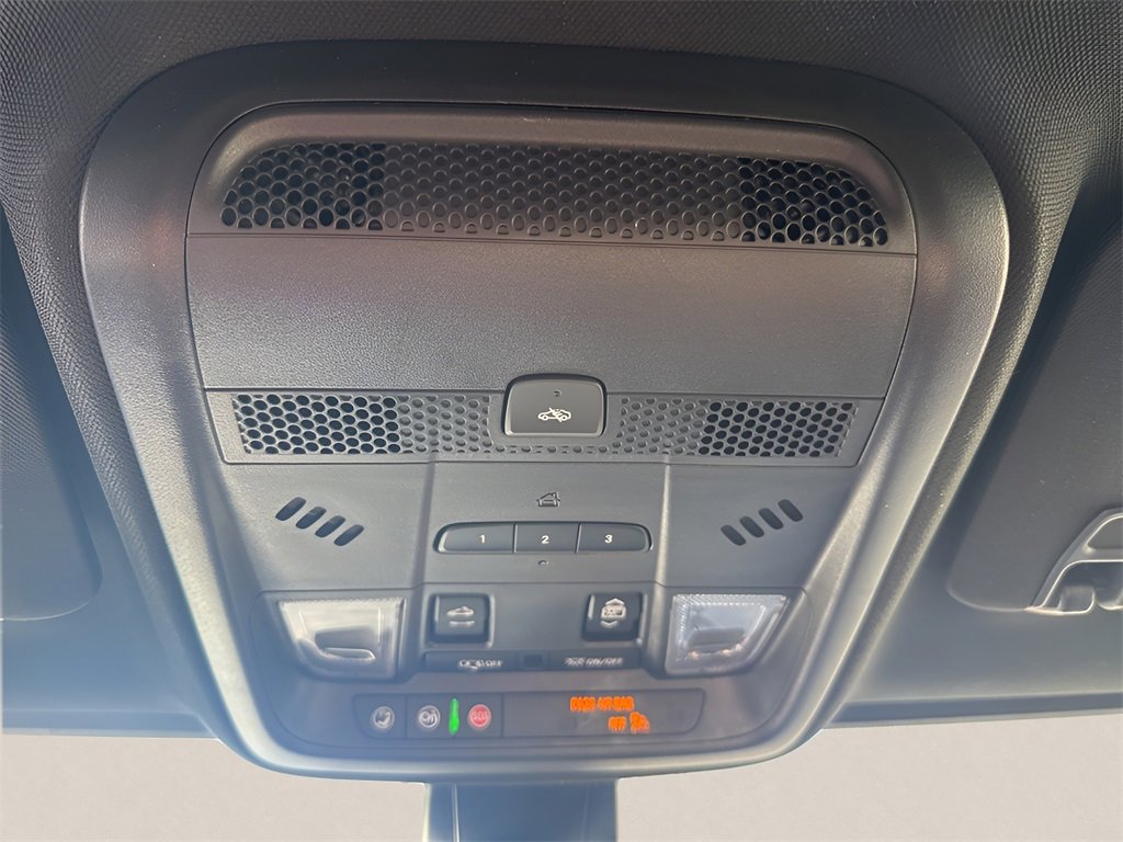 Certified 2023 Cadillac XT5 Premium Luxury image 28