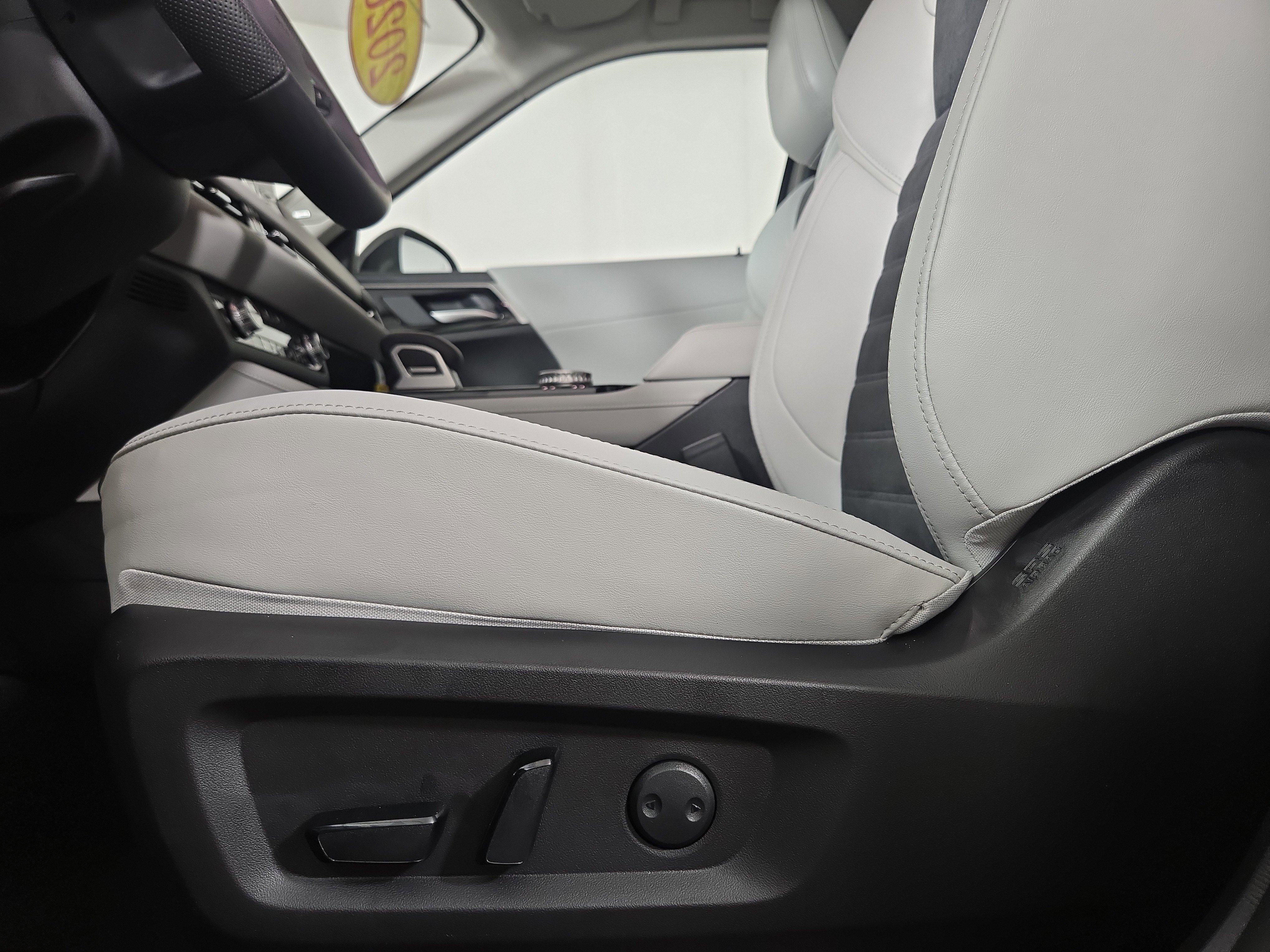 New 2026 Mitsubishi Outlander SE AWD/4WD image 31