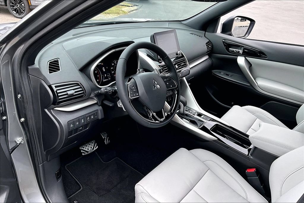 New 2026 Mitsubishi Eclipse Cross SEL AWD/4WD image 7