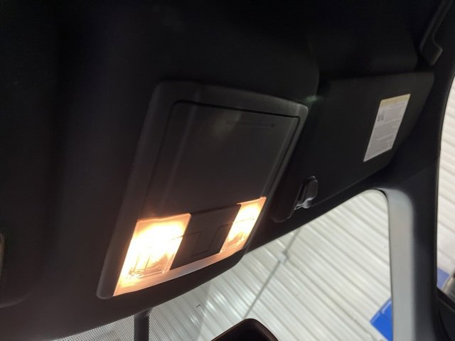 Used 2019 Ford Explorer XLT w/ Equipment Group 201A image 18