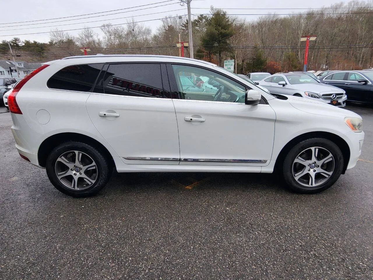 Used 2015 Volvo XC60 T6 Platinum AWD/4WD image 4