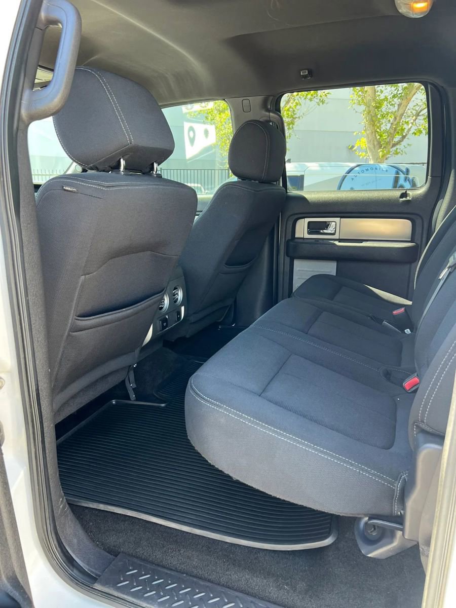 Used 2014 Ford F150 FX4 w/ Equipment Group 401A Mid AWD/4WD image 14