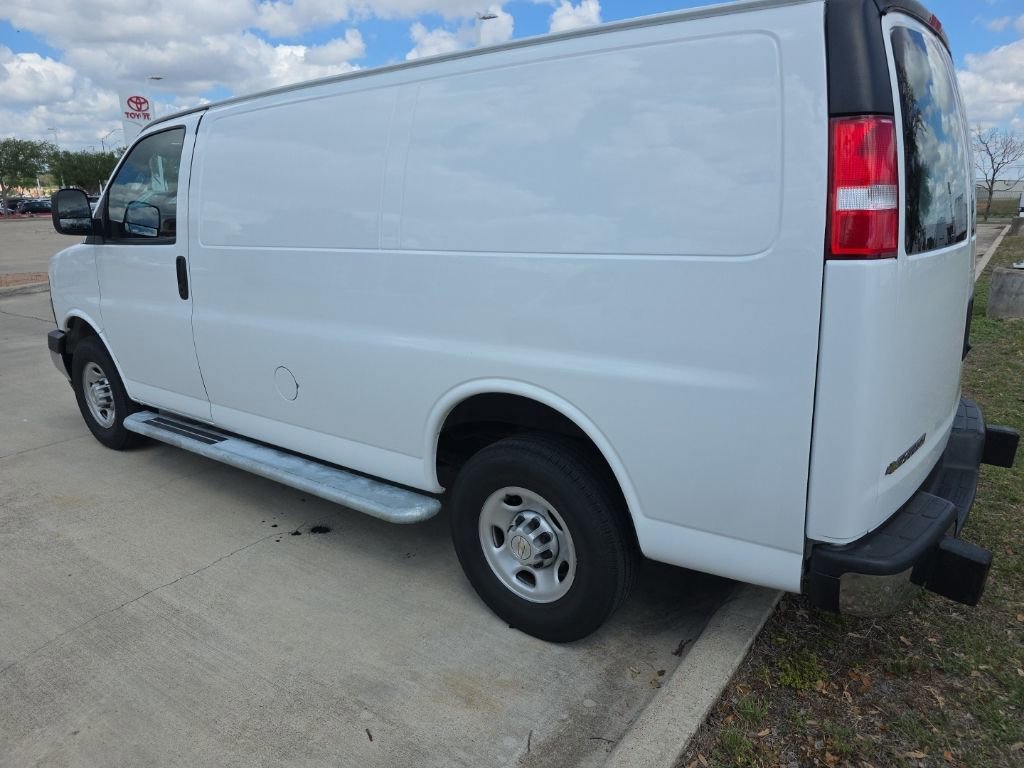 Used 2024 Chevrolet Express 2500 w/ Driver Convenience Package image 2