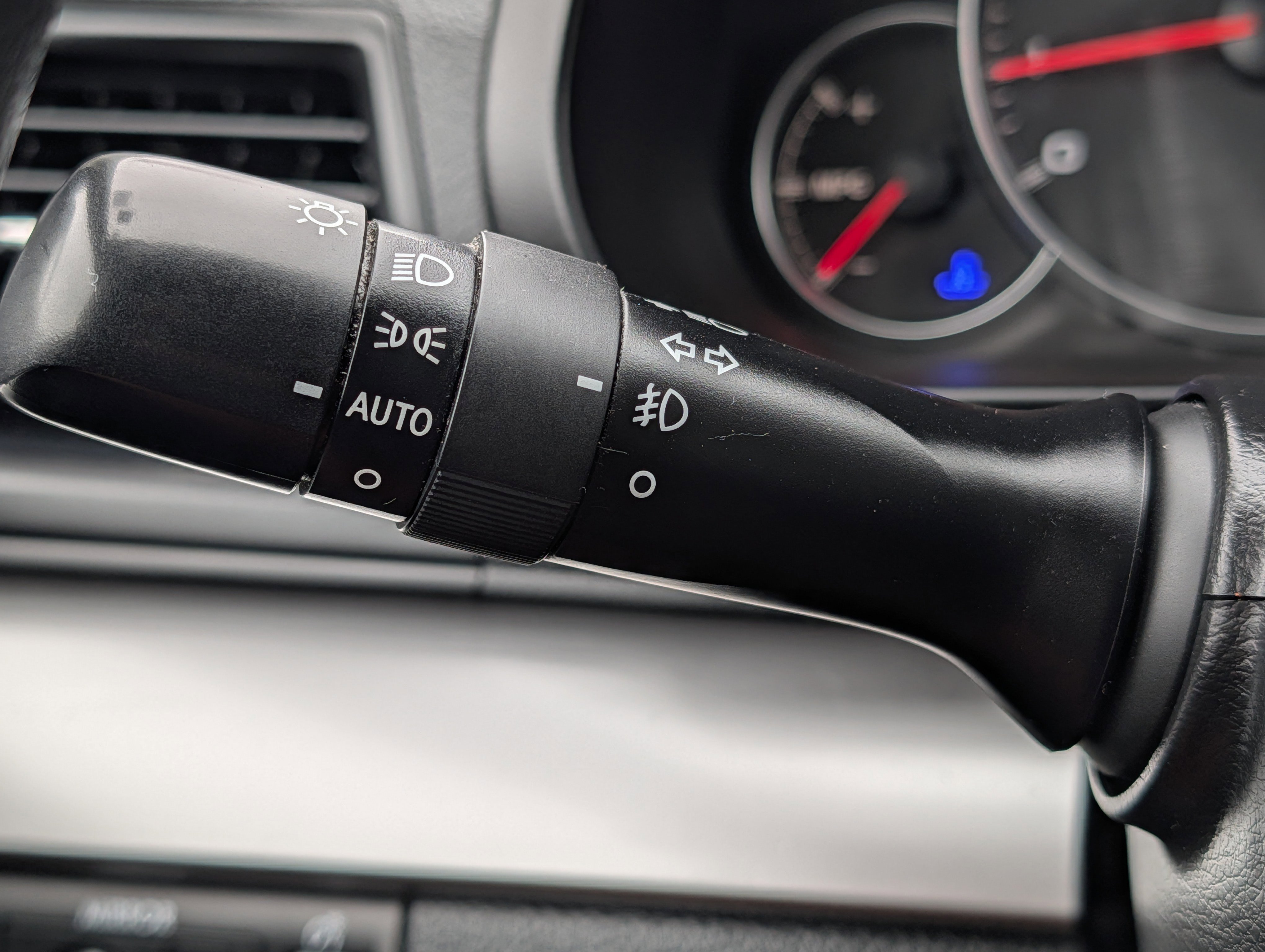 Used 2014 Subaru Outback 2.5i w/ Alloy Wheel Package image 30