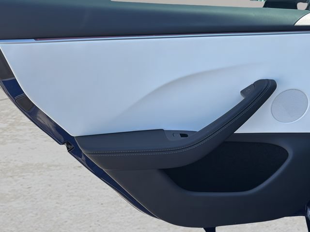 Used 2024 Tesla Model 3 Standard Range RWD image 13