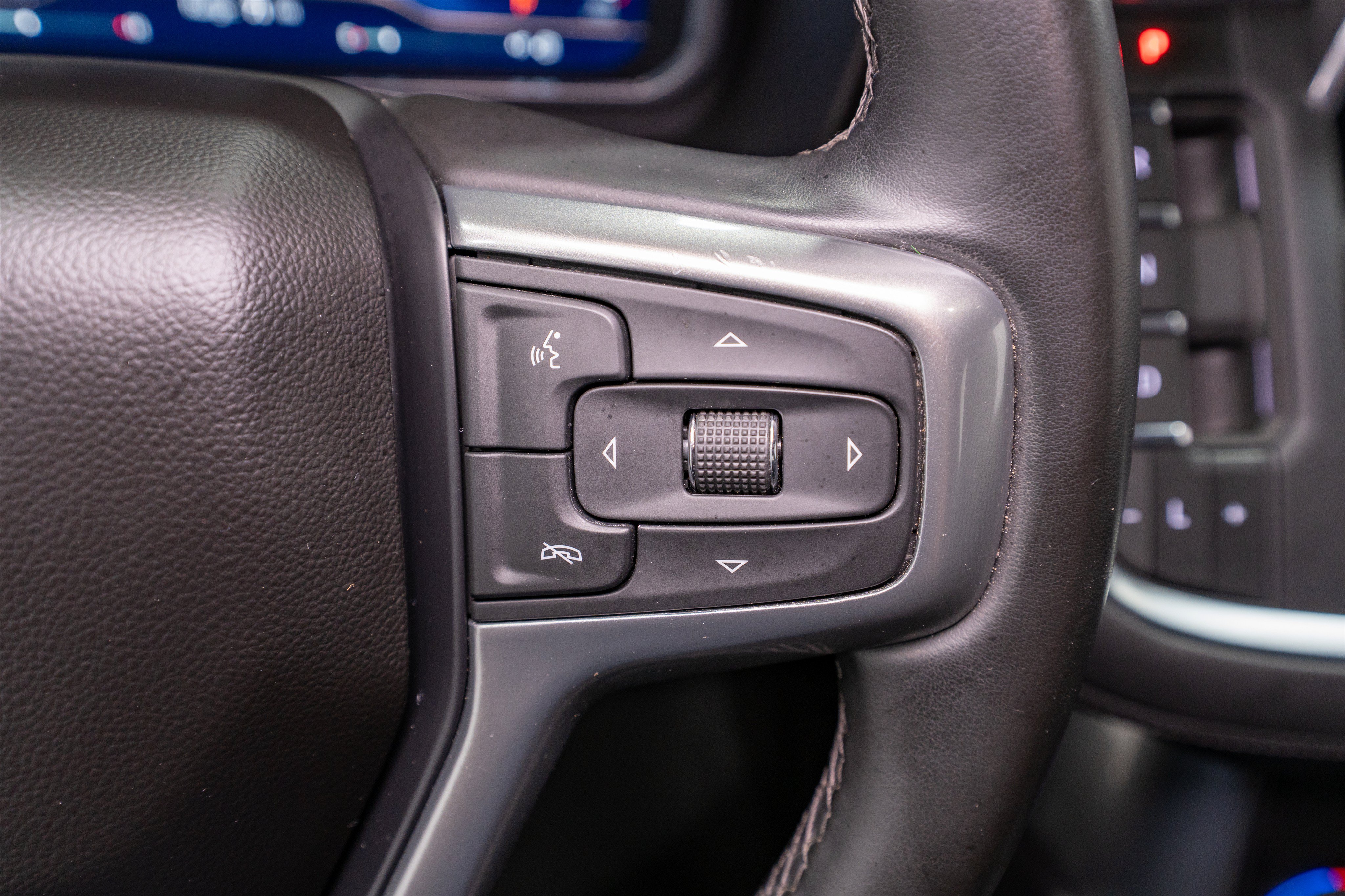 Used 2023 Chevrolet Tahoe LT RWD image 24