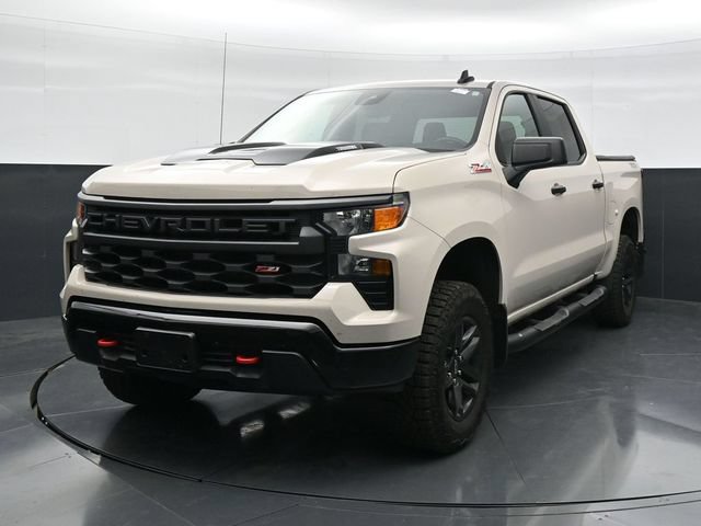 Used 2026 Chevrolet Silverado 1500 Custom Trail Boss AWD/4WD image 5