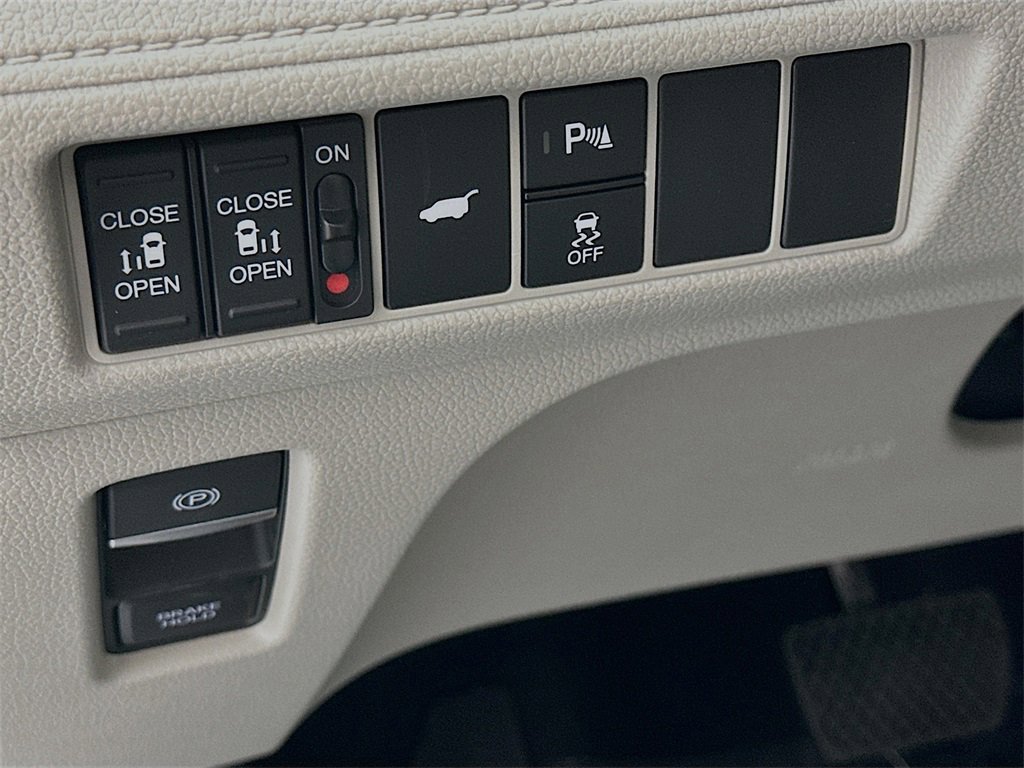 New 2026 Honda Odyssey Elite image 10