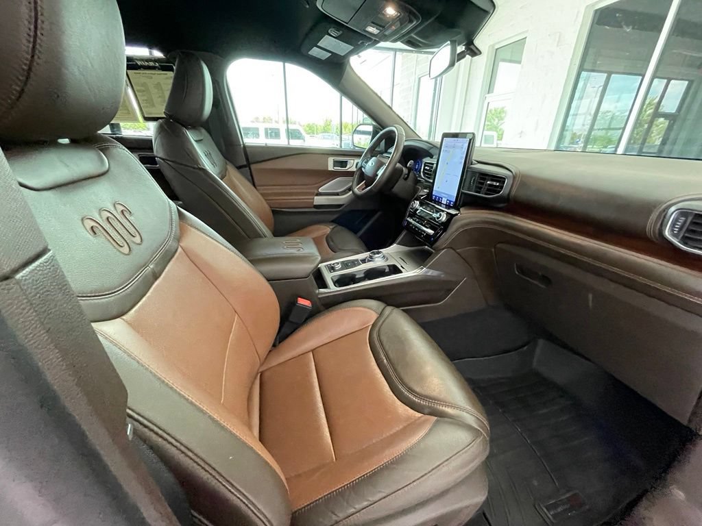 Used 2022 Ford Explorer King Ranch AWD/4WD image 33