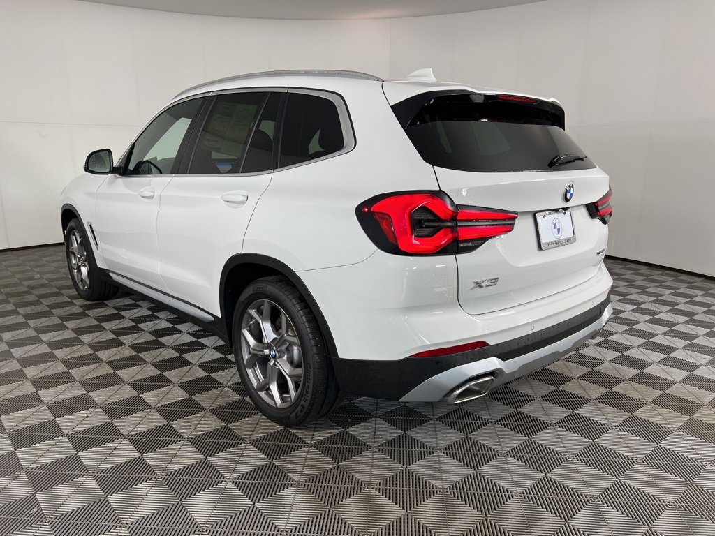 Used 2024 BMW X3 xDrive30i w/ Premium Package w/ZPA image 11