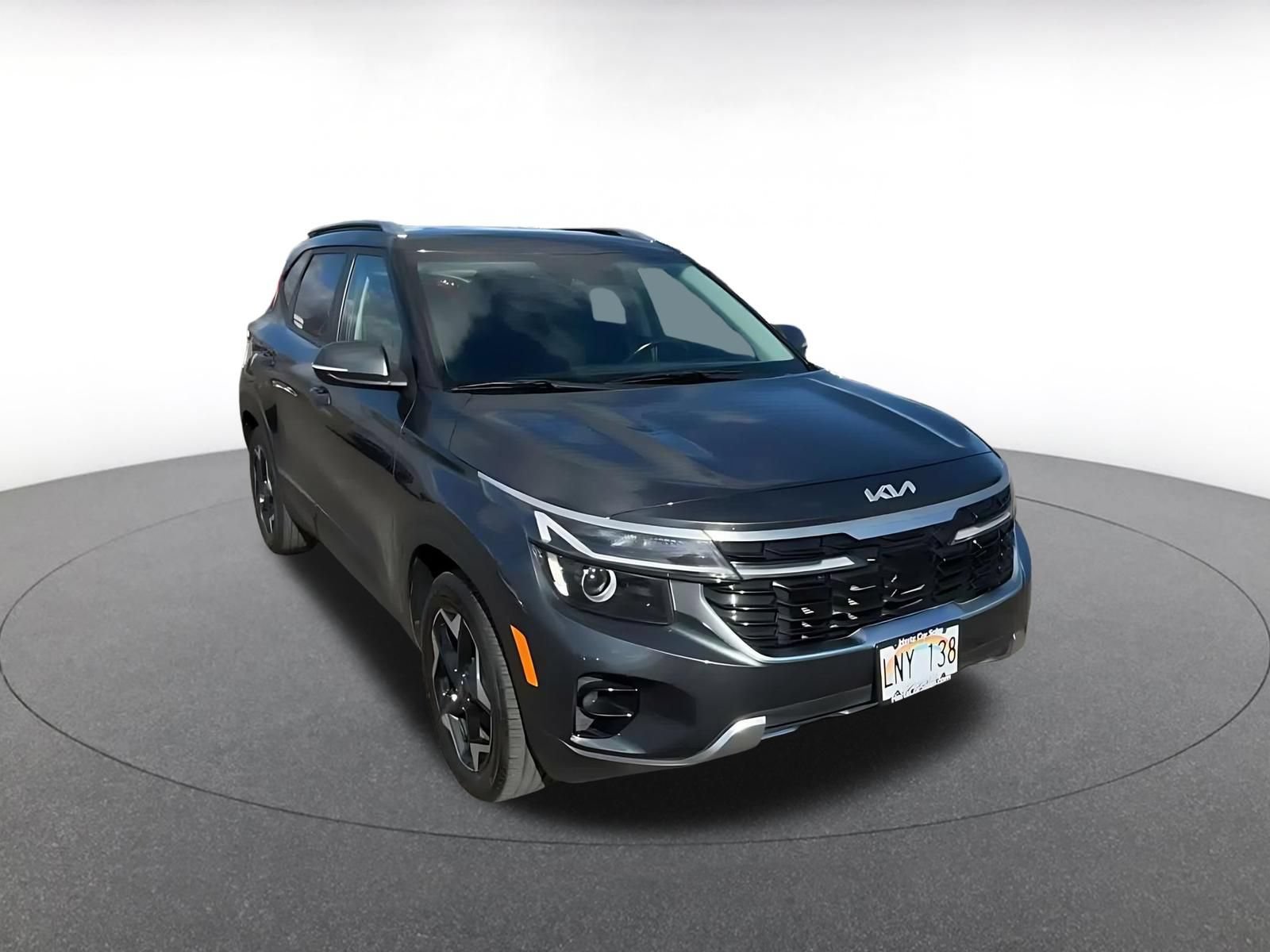 Used 2025 Kia Seltos S FWD image 3