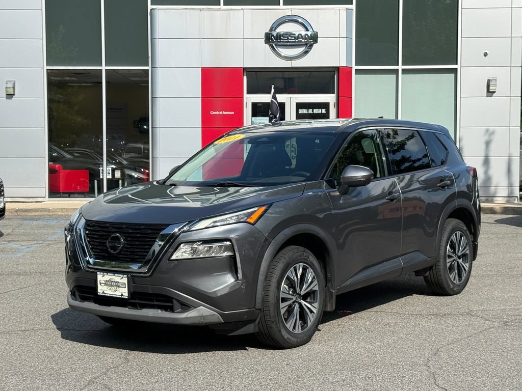 Used 2021 Nissan Rogue SV