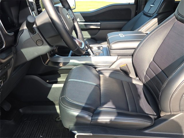Used 2024 Ford F150 Platinum image 18