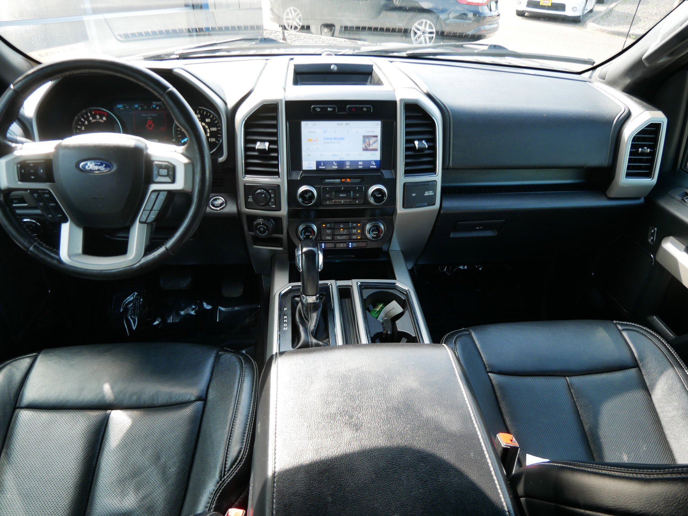 Used 2019 Ford F150 Lariat w/ Equipment Group 502A Luxury image 10