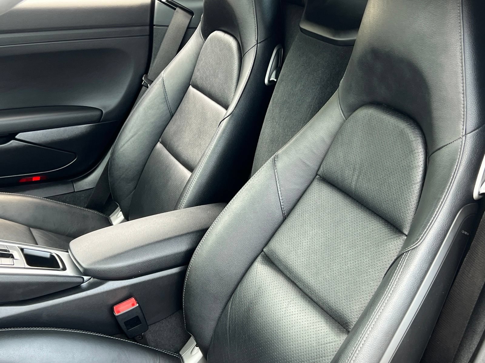 Certified 2019 Porsche 718 Boxster RWD image 5