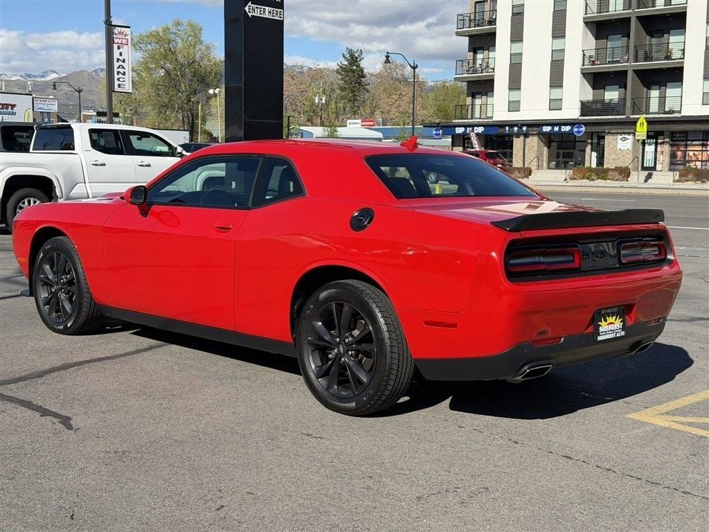 Used 2020 Dodge Challenger GT w/ Plus Package image 5