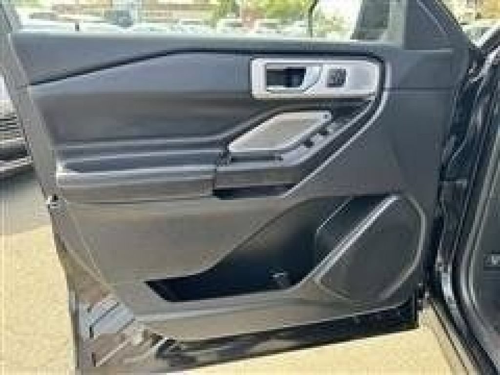 Used 2020 Ford Explorer ST w/ ST Street Pack AWD/4WD image 10