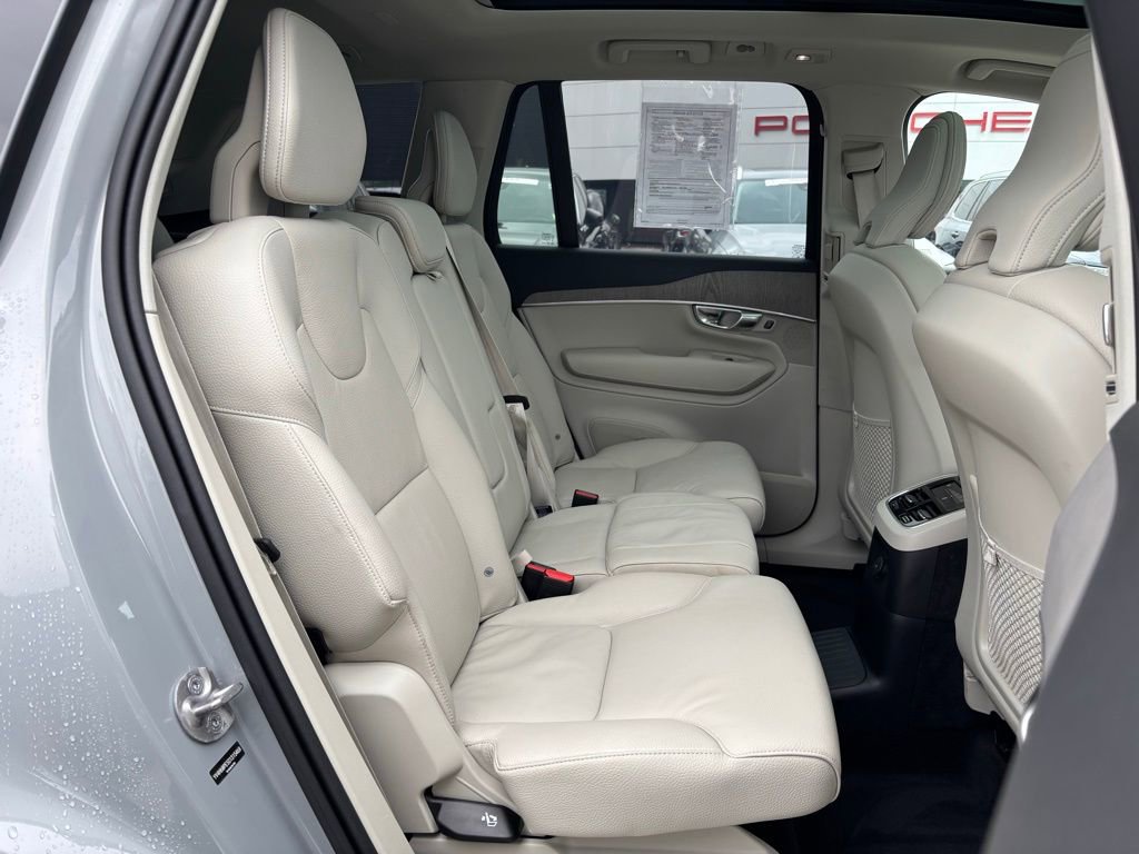 Used 2025 Volvo XC90 T8 Plus w/ Protection Package Premier image 23