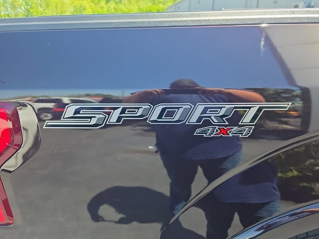 Used 2020 Ford F150 XLT w/ Equipment Group 302A Luxury AWD/4WD image 8