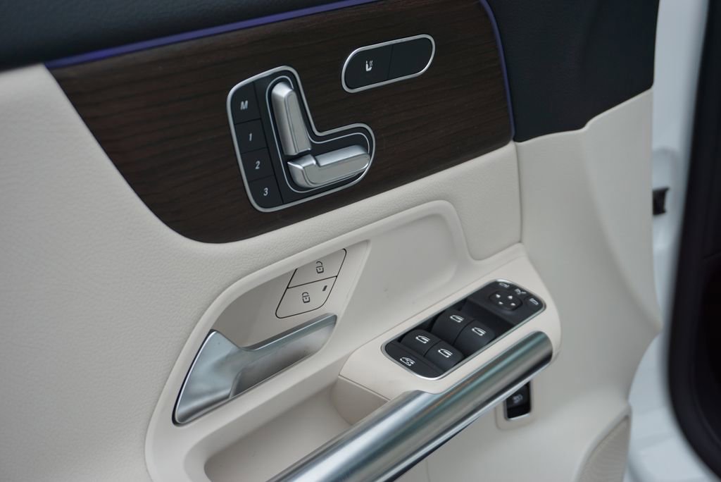 New 2026 Mercedes-Benz GLA 250 image 21