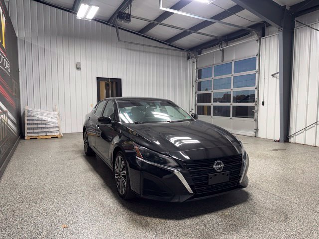 Used 2023 Nissan Altima 2.5 SL AWD/4WD image 15
