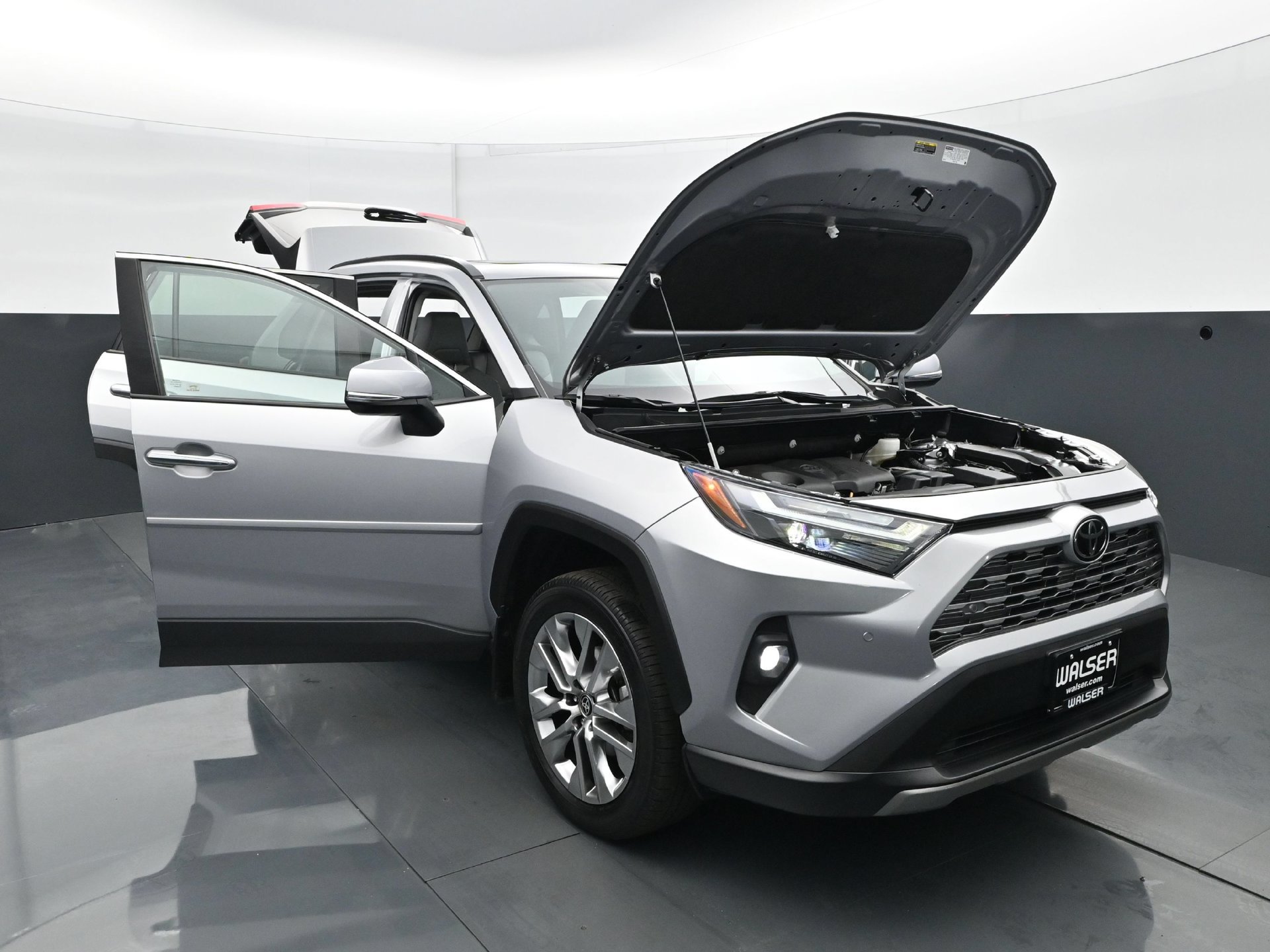 Used 2024 Toyota RAV4 Limited w/ Weather Package AWD/4WD image 41