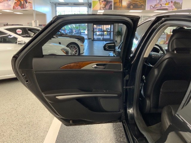 Used 2014 Lincoln MKZ AWD w/ Equipment Group 102A Reserve image 33