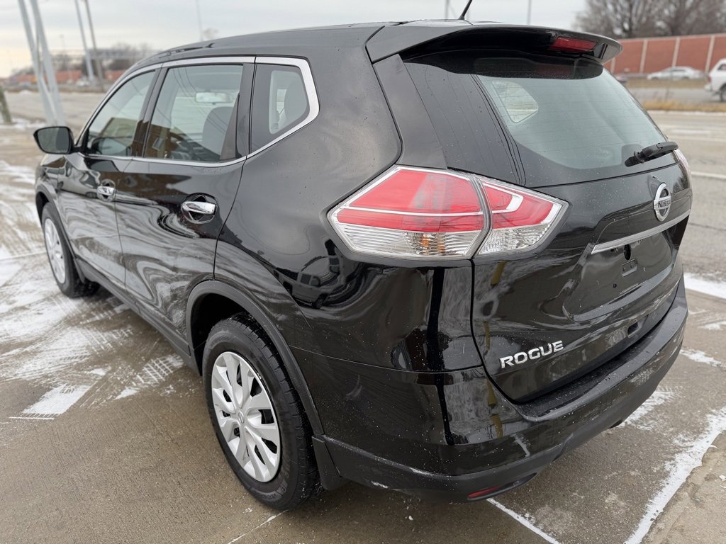 Used 2015 Nissan Rogue S image 7