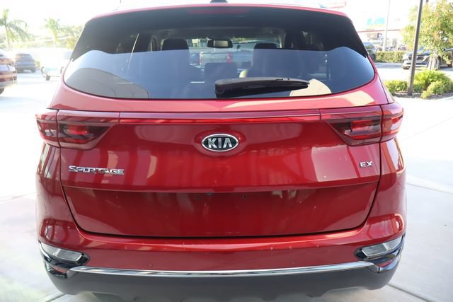 Used 2020 Kia Sportage EX w/ EX Technology Package FWD image 5