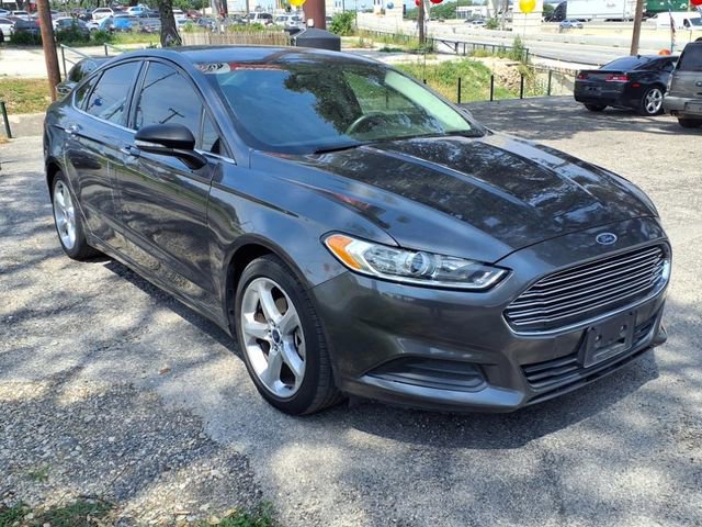 Used 2015 Ford Fusion SE