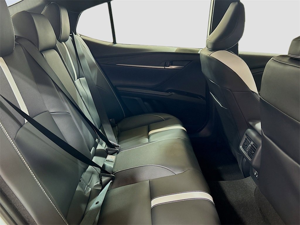 New 2026 Toyota Camry SE image 24