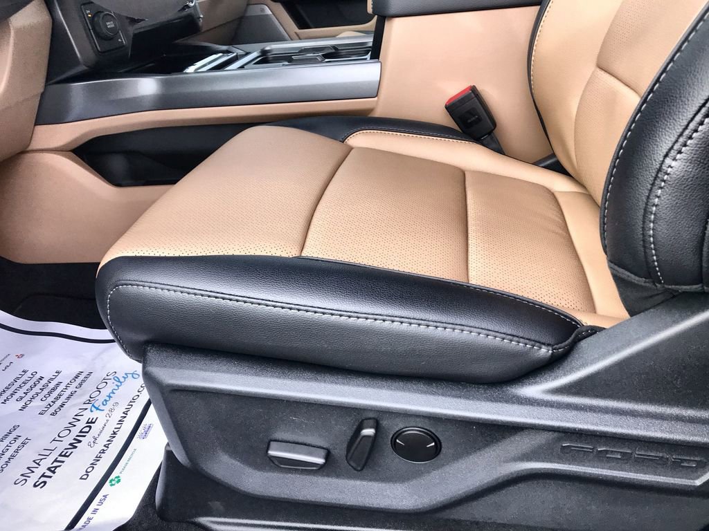 Used 2026 Ford F350 Lariat AWD/4WD image 12