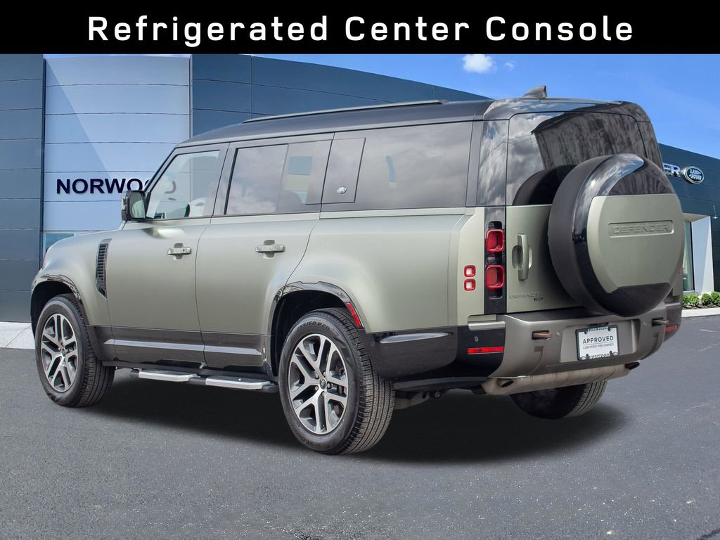 Used 2023 Land Rover Defender 130 X-Dynamic SE image 6