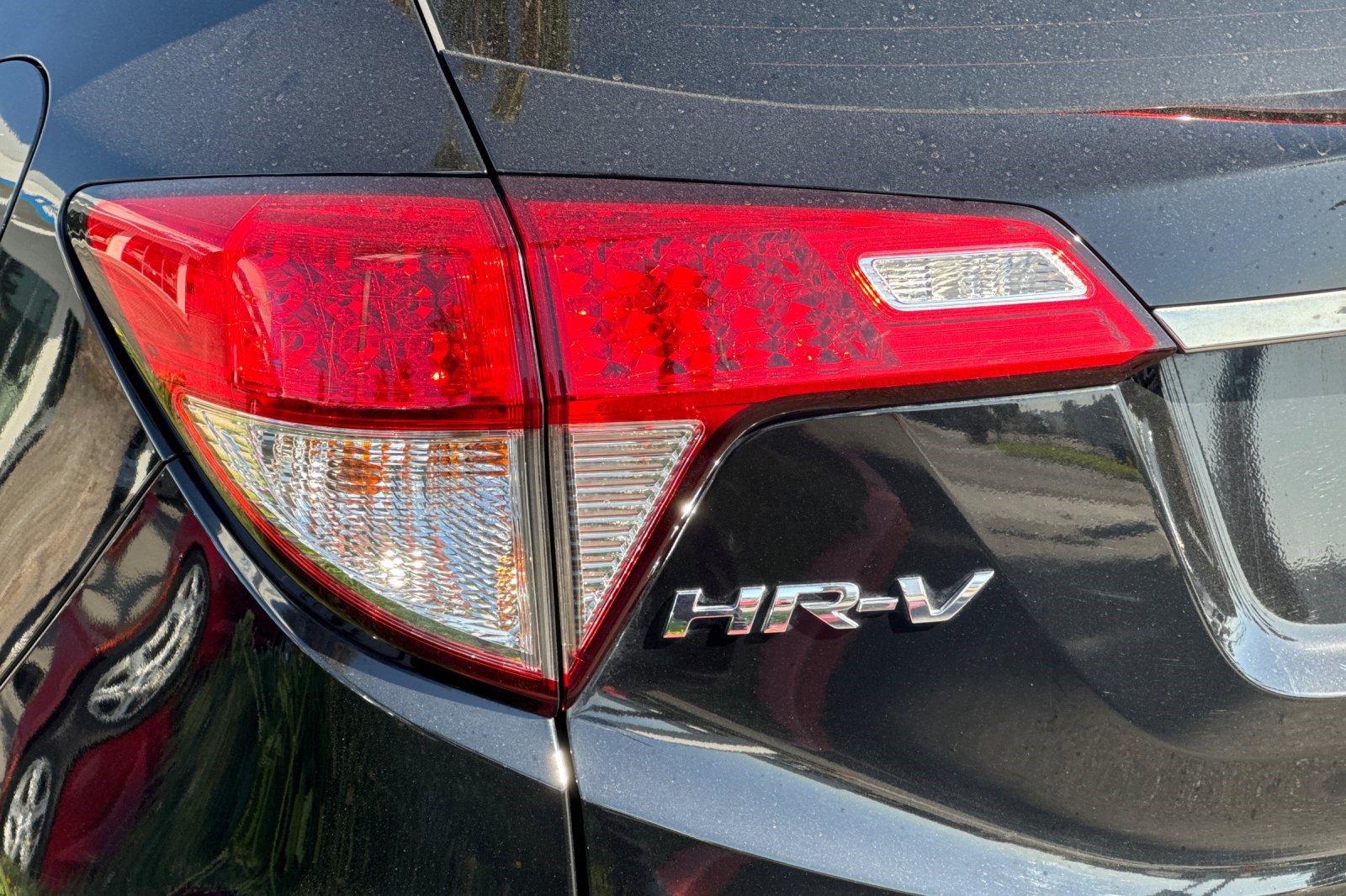 Used 2019 Honda HR-V EX image 29
