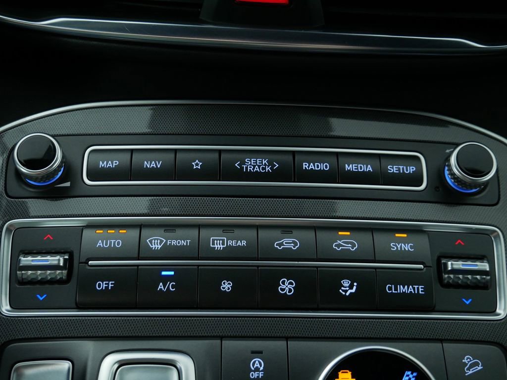 Used 2022 Hyundai Santa Fe Calligraphy AWD/4WD image 30