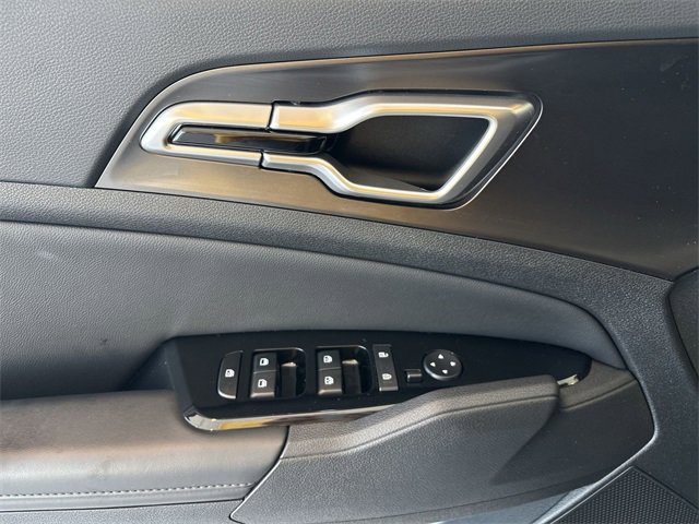 Used 2024 Kia Sportage EX image 22