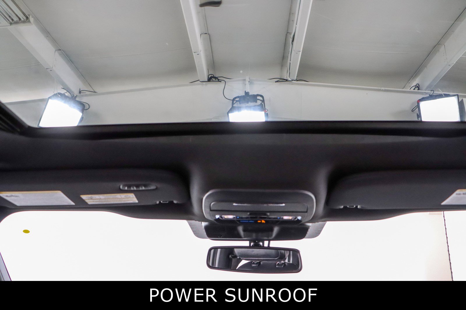 Used 2023 Ford F150 Lariat w/ Equipment Group 502A High image 24