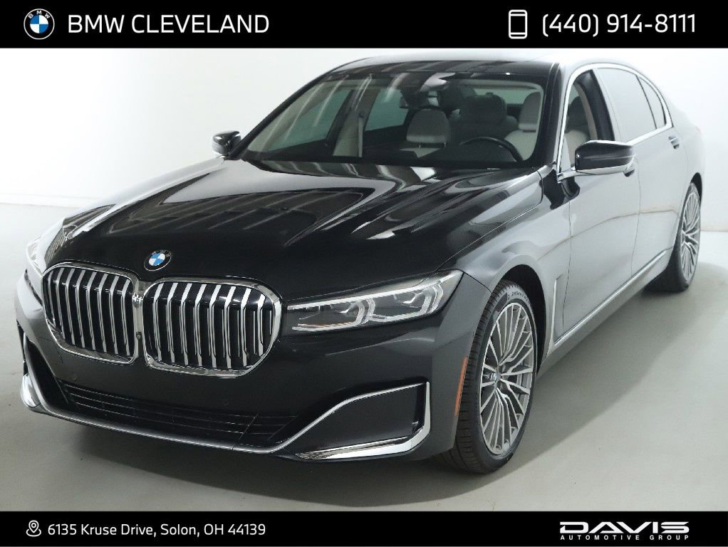 Used 2022 BMW 740i xDrive w/ Premium Package