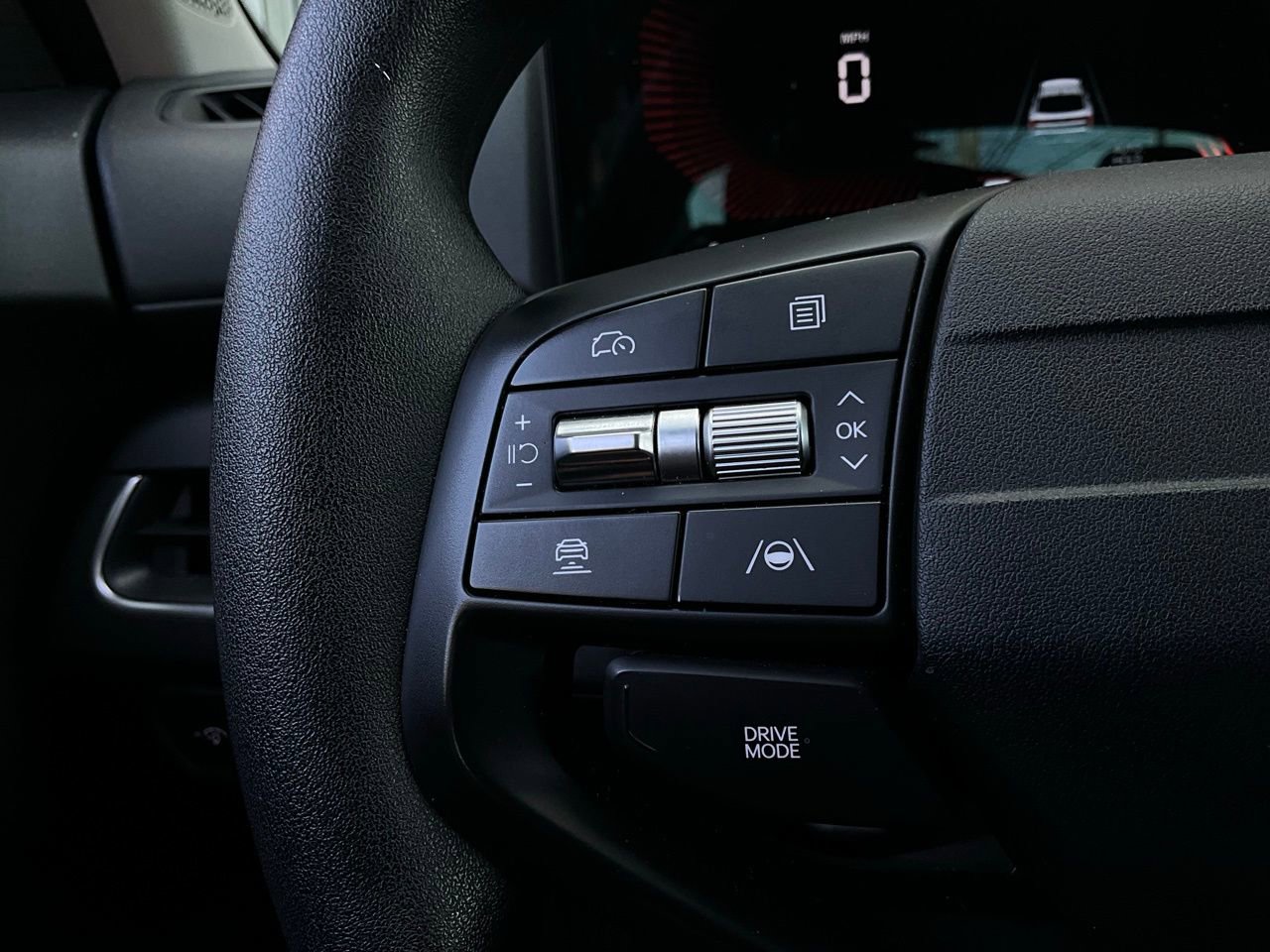 Used 2025 Kia K4 LXS image 34