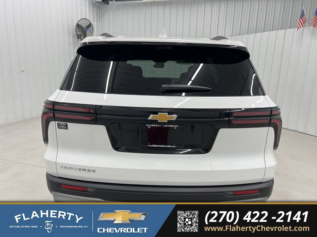 New 2026 Chevrolet Traverse LT FWD image 4